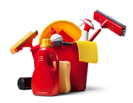 Professional Richmond cleaning service preparing a commercial workspace